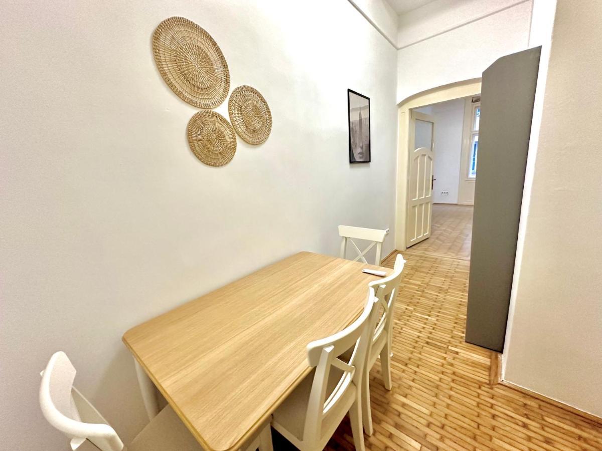 Prime Location Sip Utca Budapest Luaran gambar